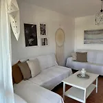 Апартаменти Charming & Cosy *