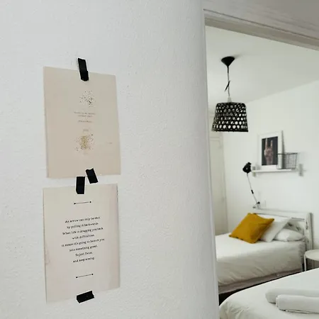 Апартаменти Charming & Cosy *