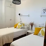 Charming & Cosy *