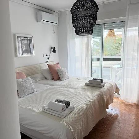 Charming & Cosy
